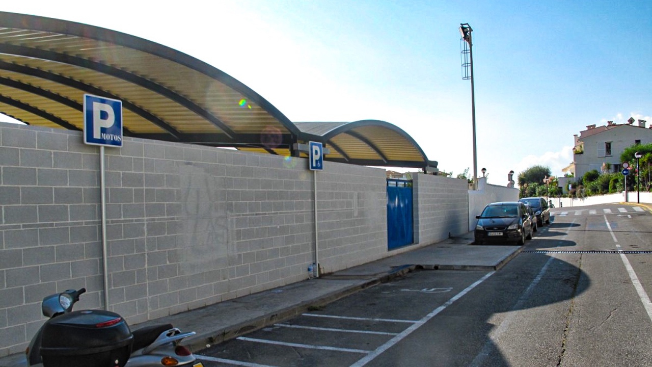 Aiguadolç football field
